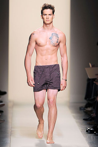 Bottega Veneta / - 2010